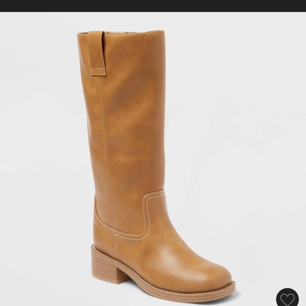 BRAND NEW KNEE HIGH TAN BOOTS